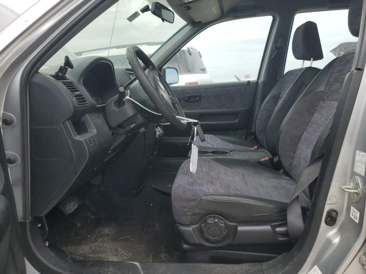 2004 Honda CR-V - Image 7
