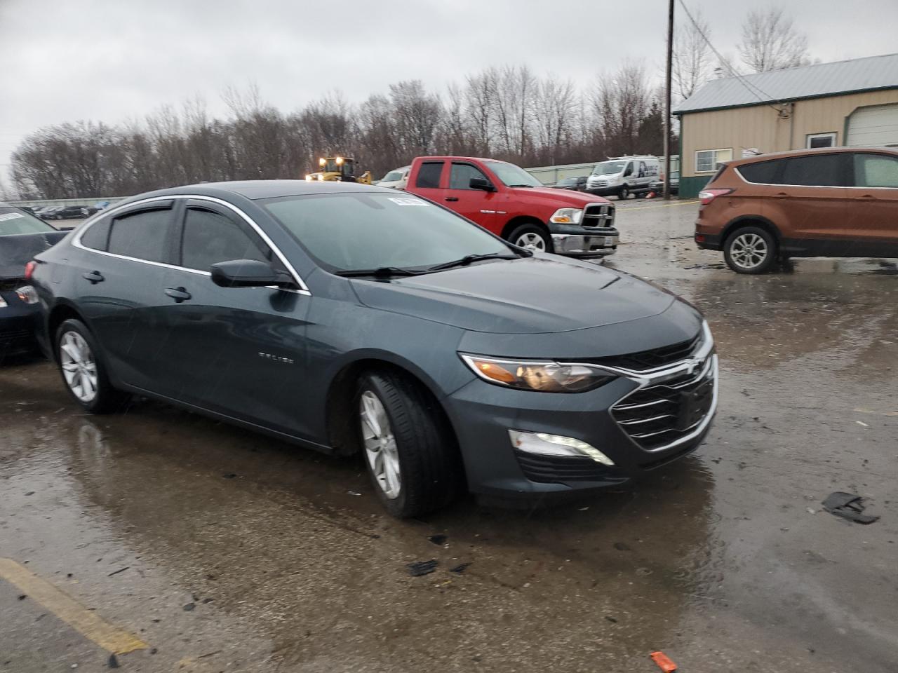 2019 Chevrolet Malibu - Image 4