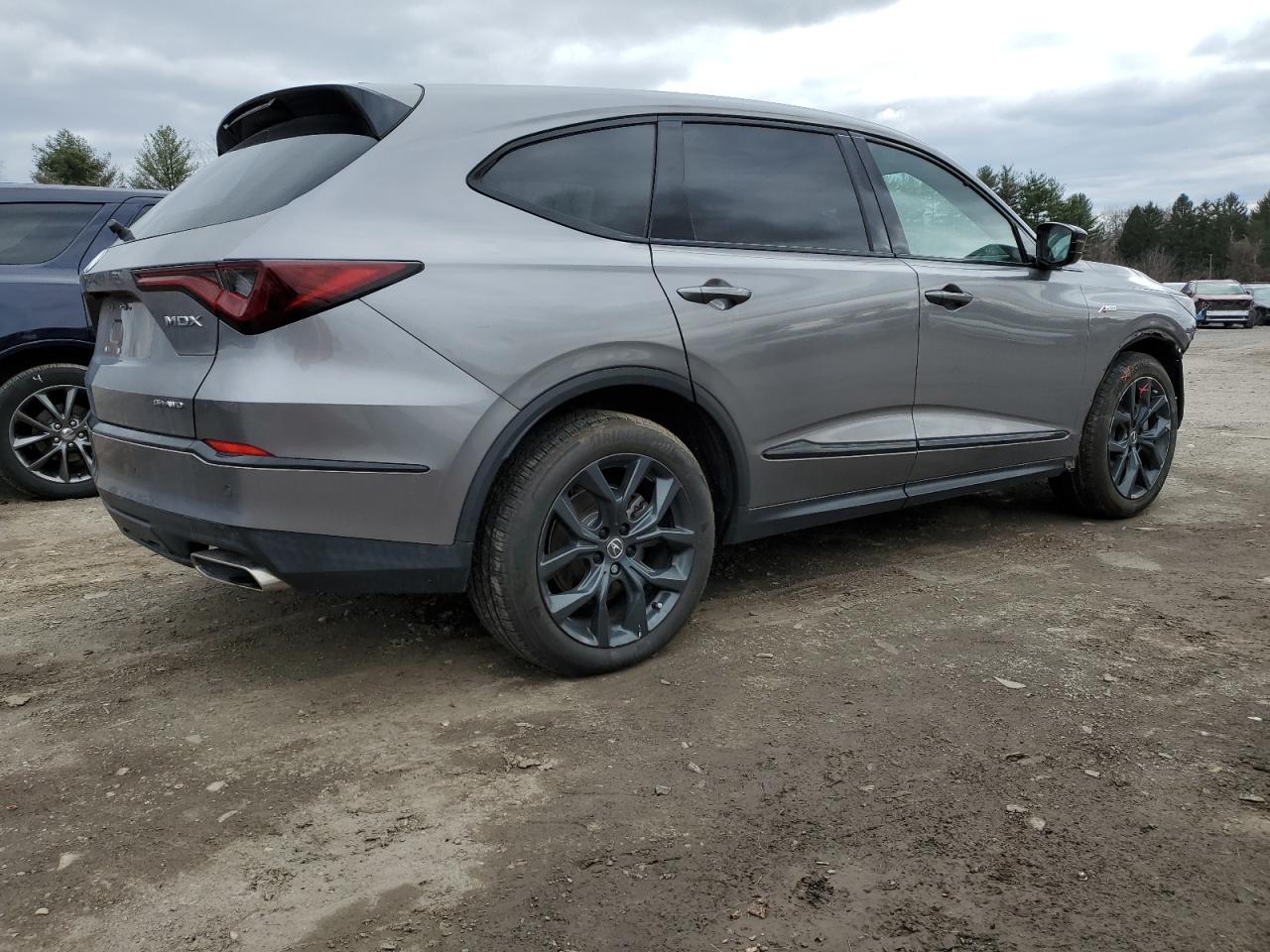 2022 Acura MDX - Image 3