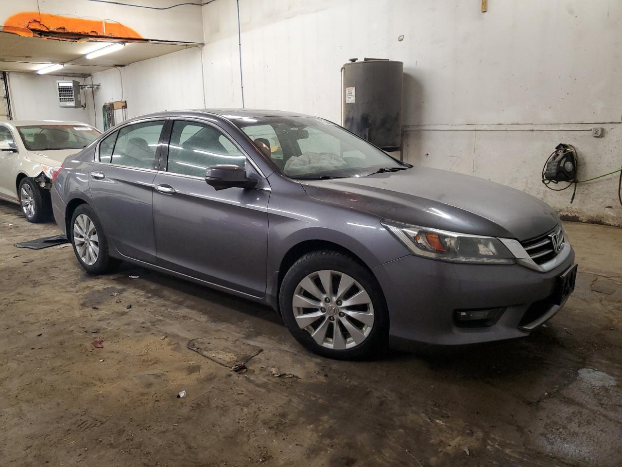 2015 Honda Accord - Image 4