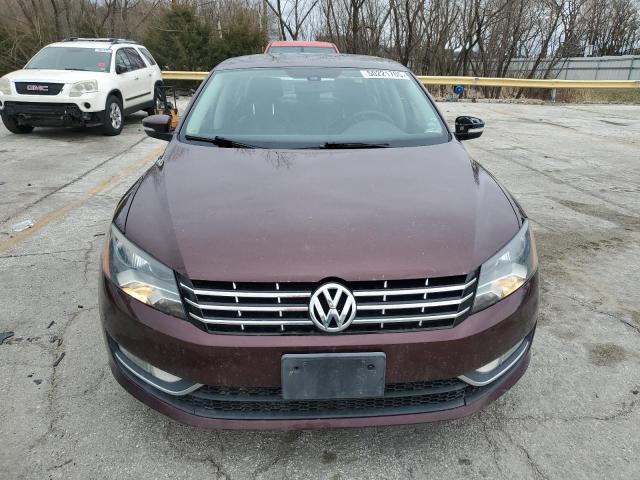 Sedans VOLKSWAGEN PASSAT 2014 Burgundy