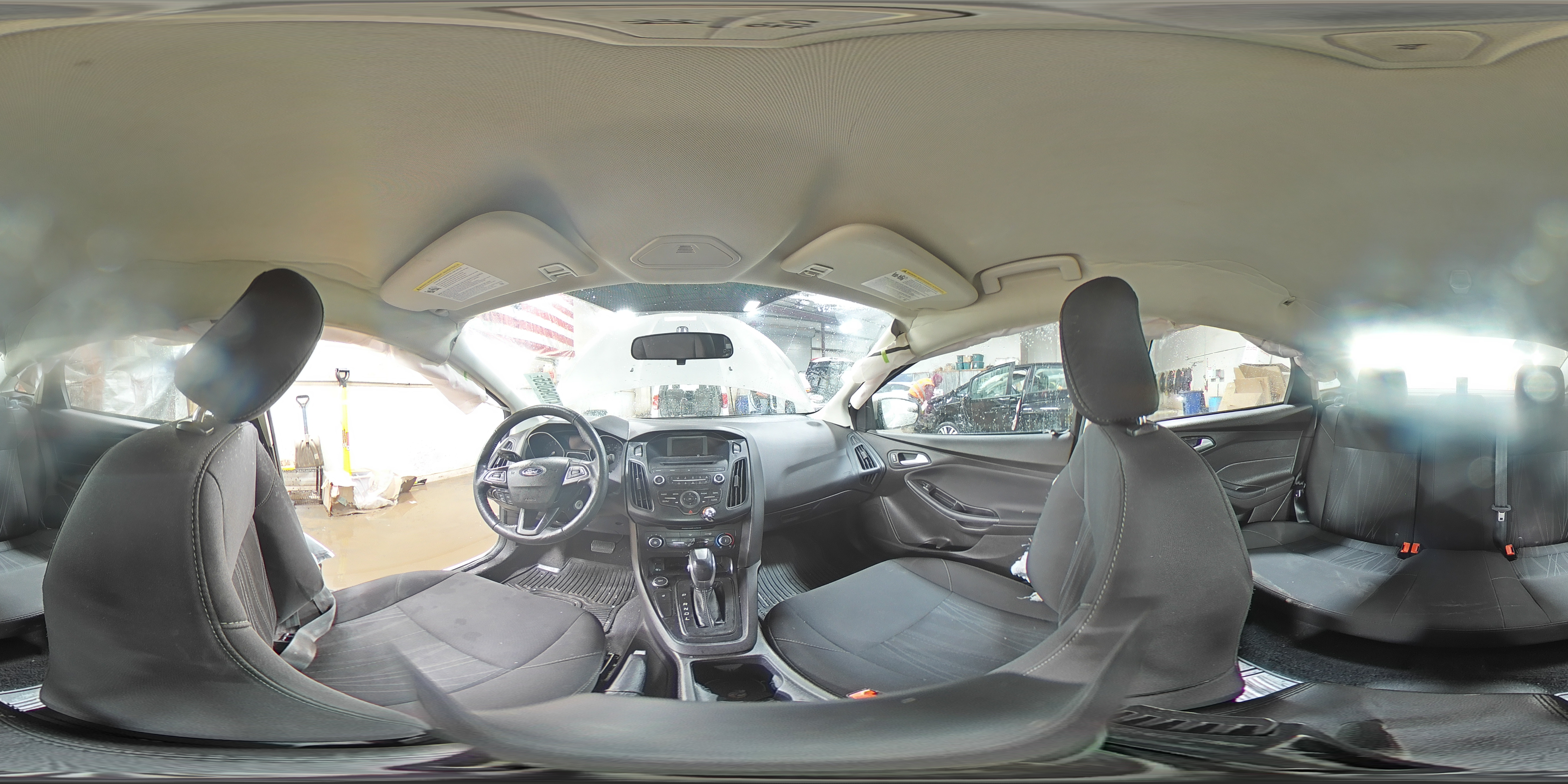 2016 Ford Focus - Image 15