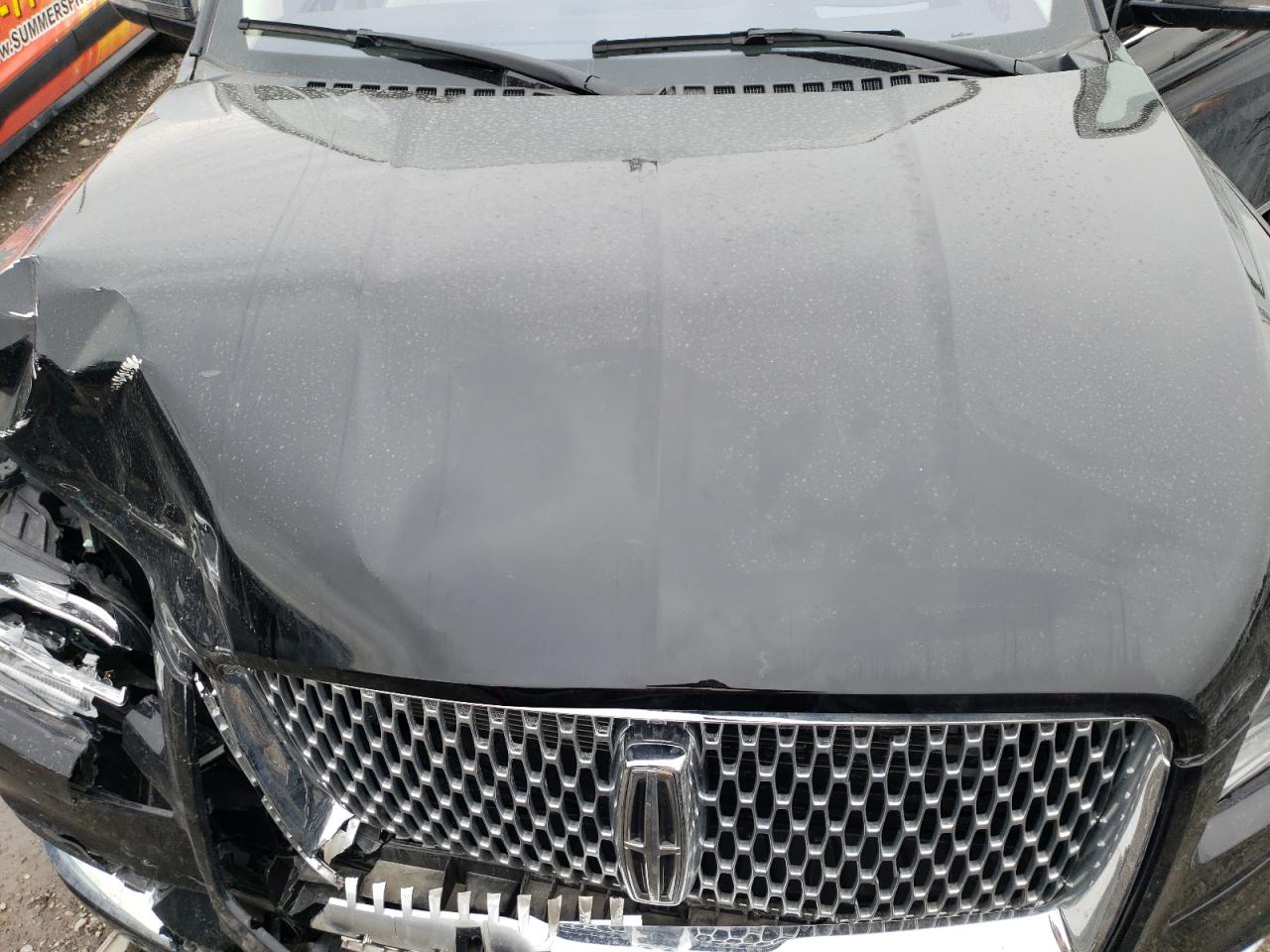 2020 Lincoln Navigator - Image 12