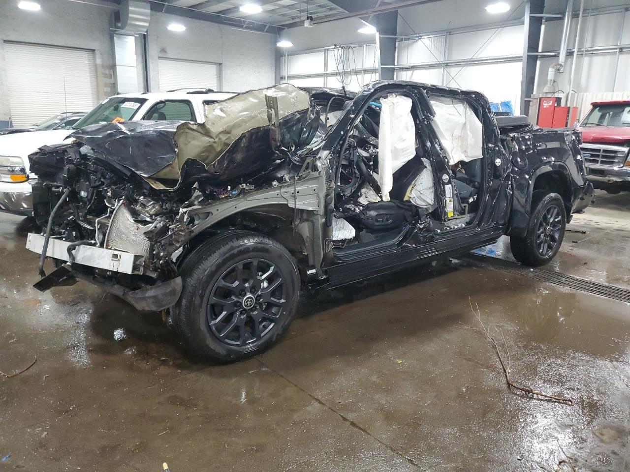 2024 Toyota Tundra Crewmax Platinum for Sale in Ham Lake, MN - Rollover