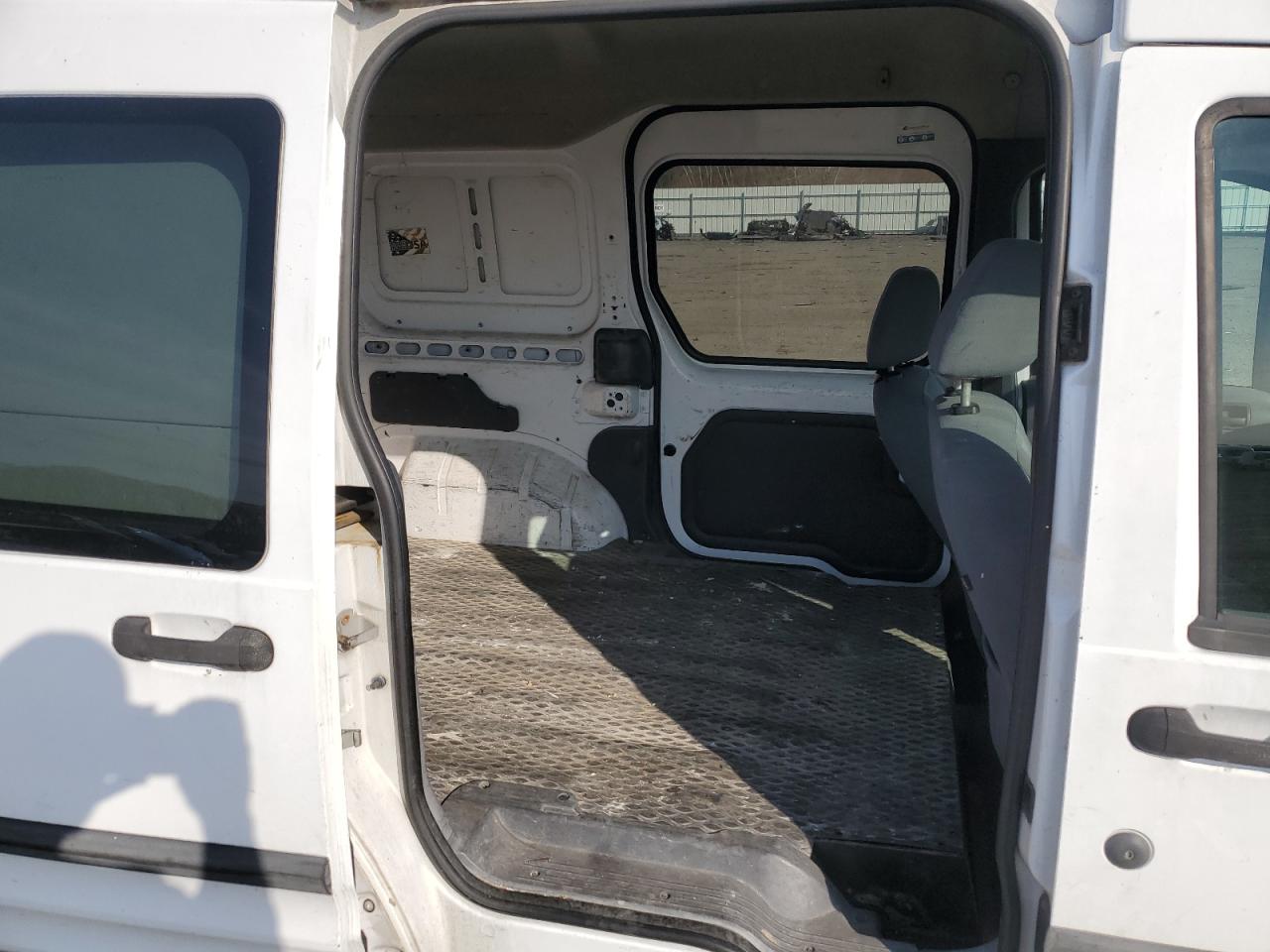 2011 Ford Transit - Image 11
