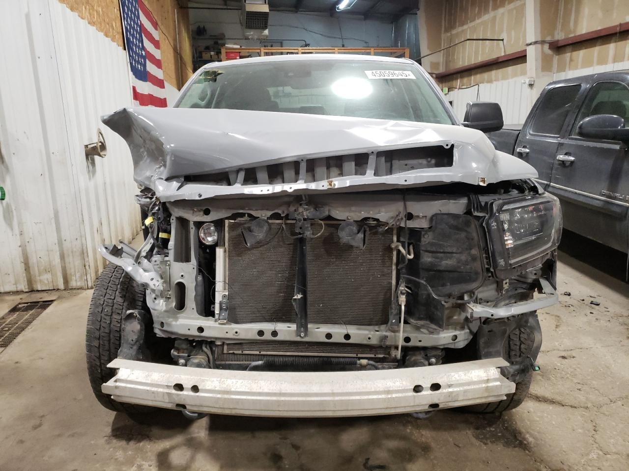 2021 Toyota Tundra - Image 5