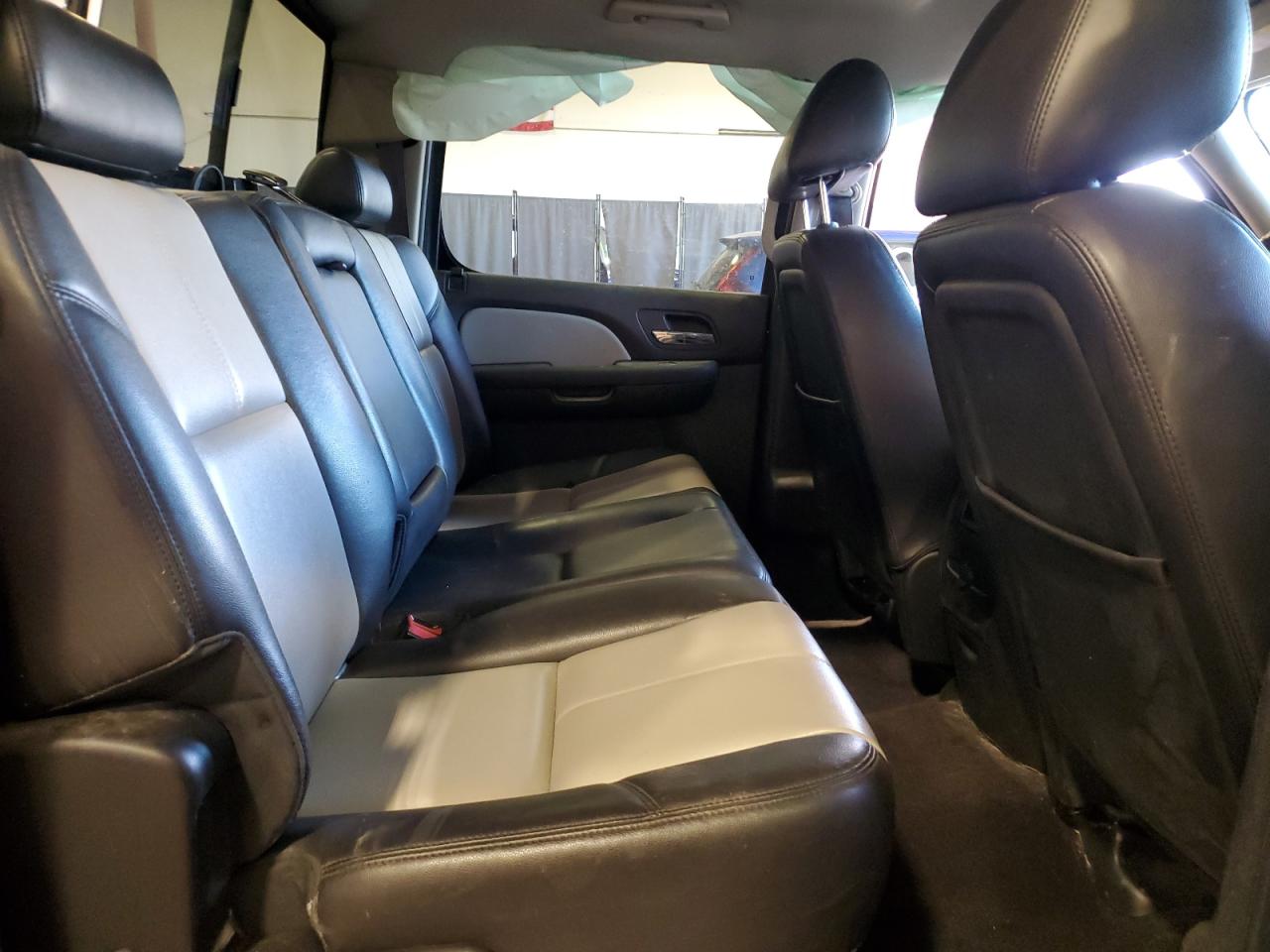 2012 GMC Sierra - Image 10