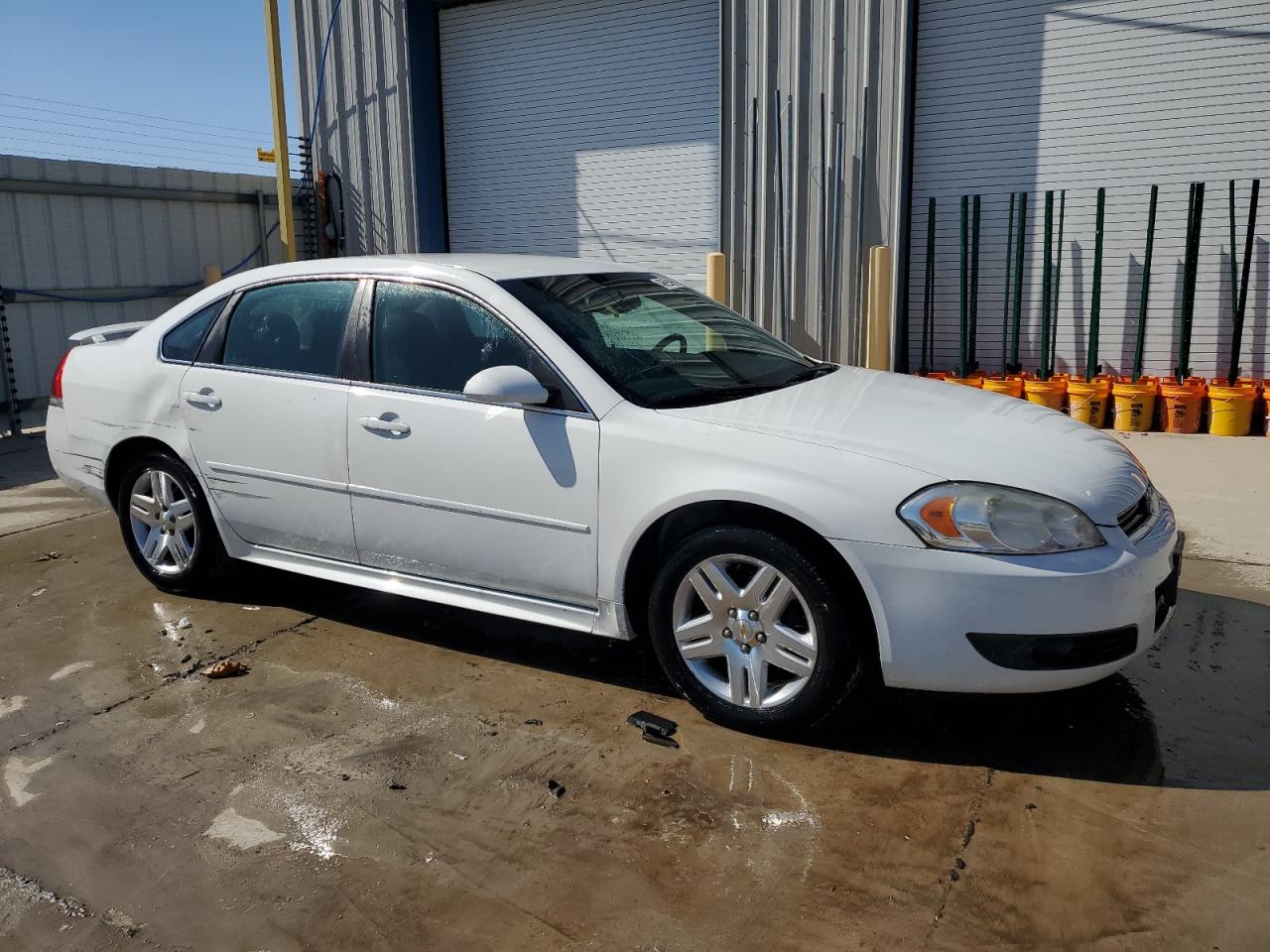 2011 Chevrolet Impala - Image 4