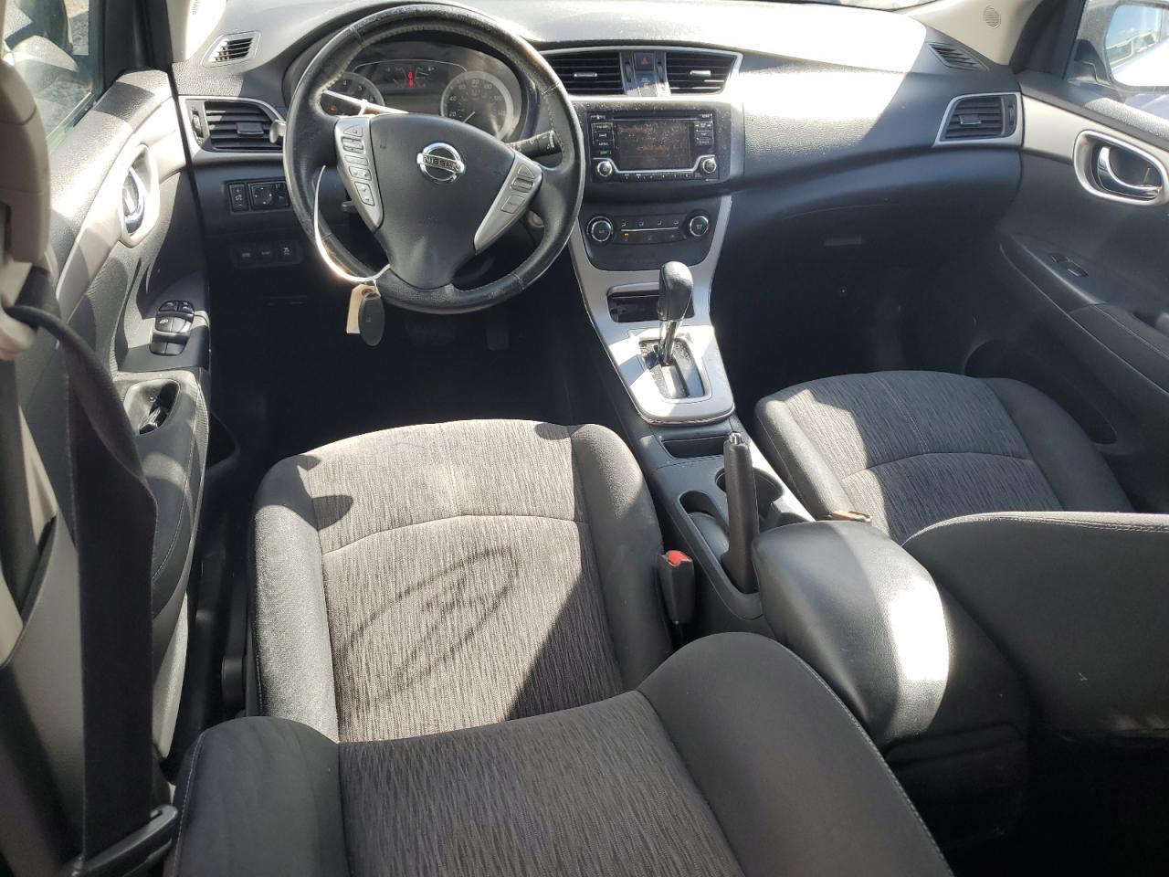 2015 Nissan Sentra - Image 8