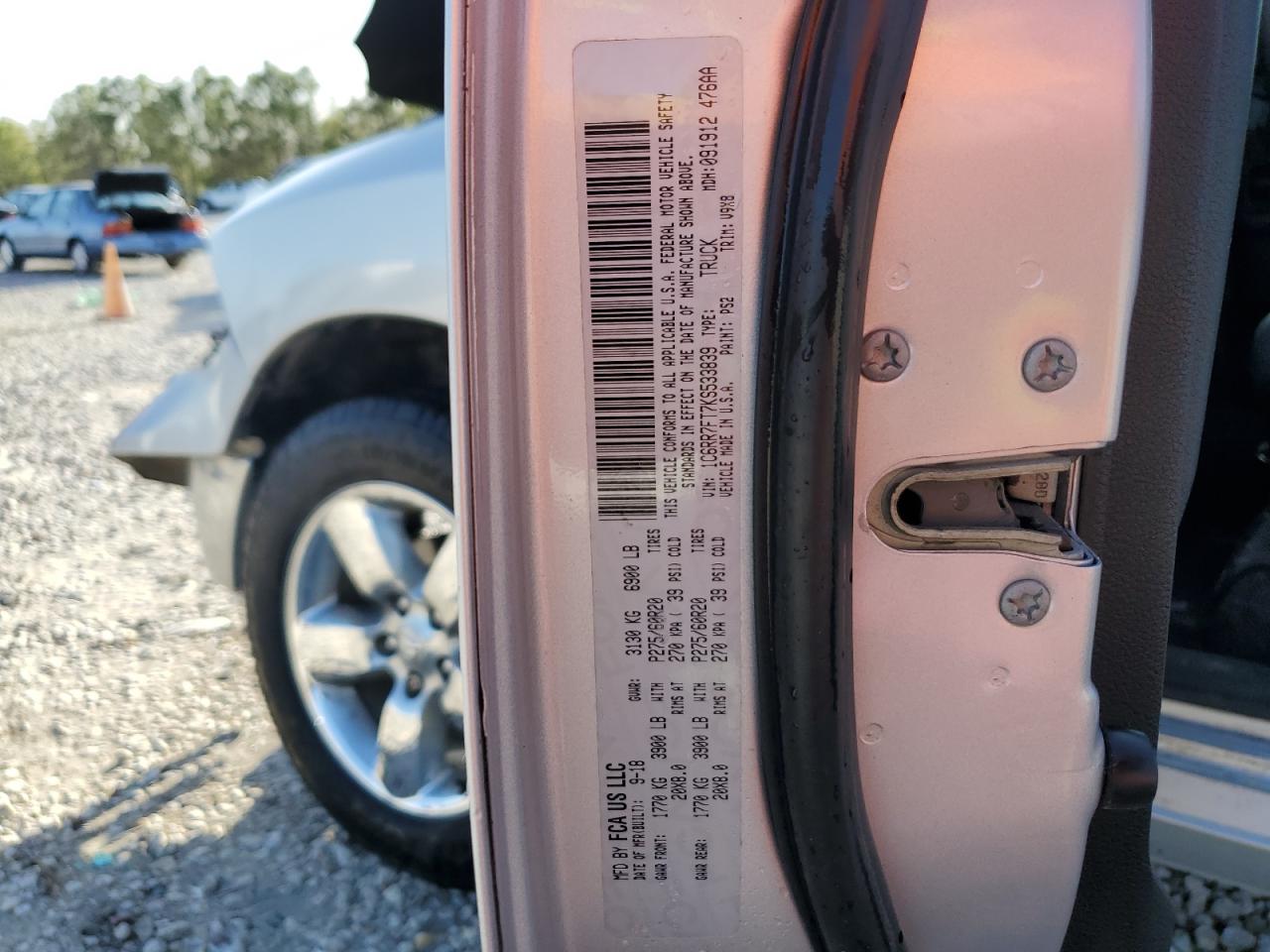 2019 RAM 1500 - Image 13