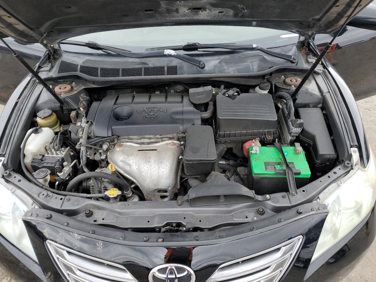 2011 Toyota Camry - Image 12