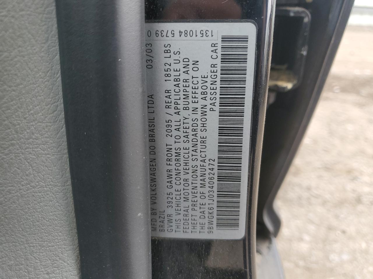 2003 Volkswagen Golf - Image 14