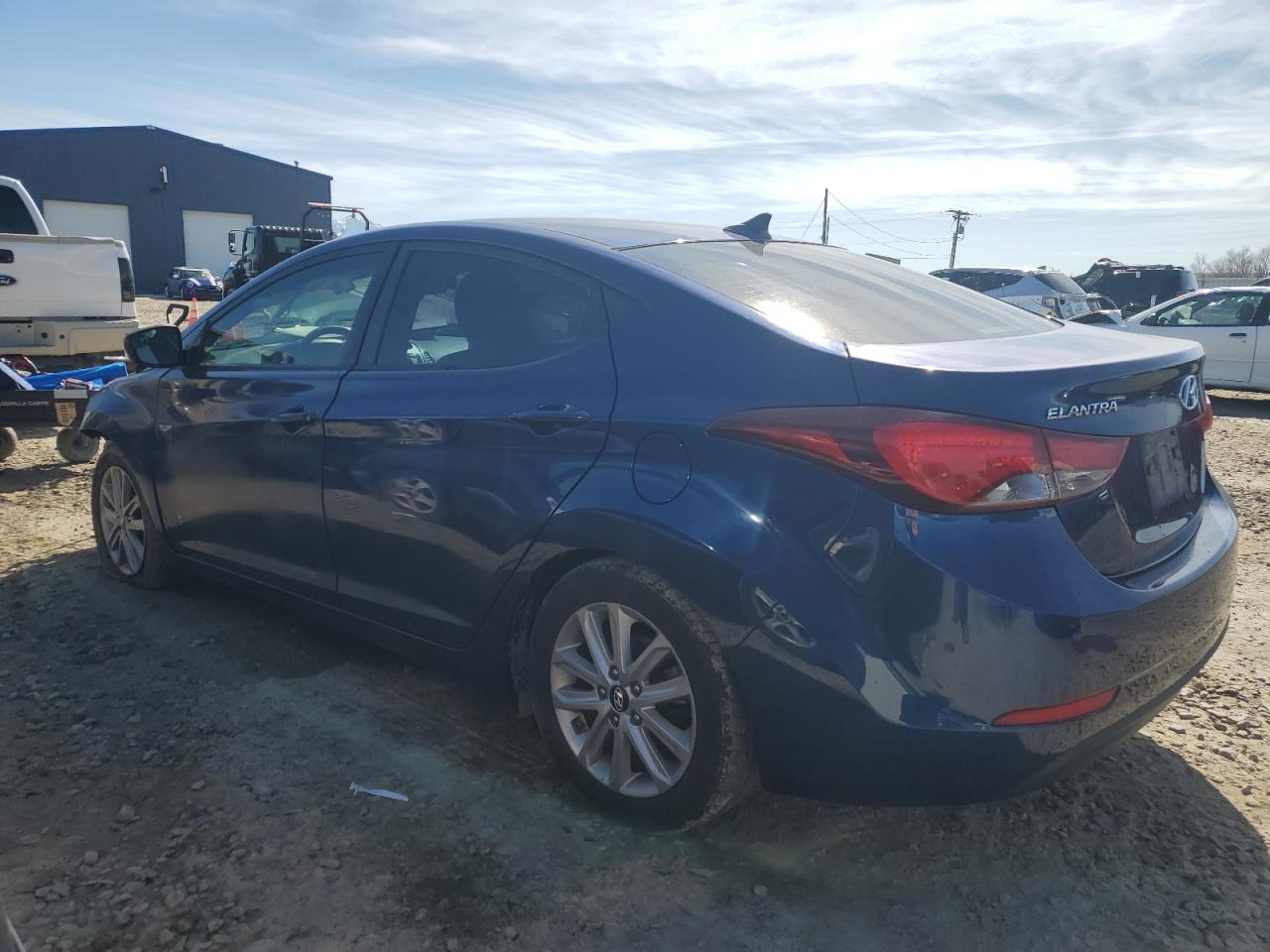 2015 Hyundai Elantra - Image 2