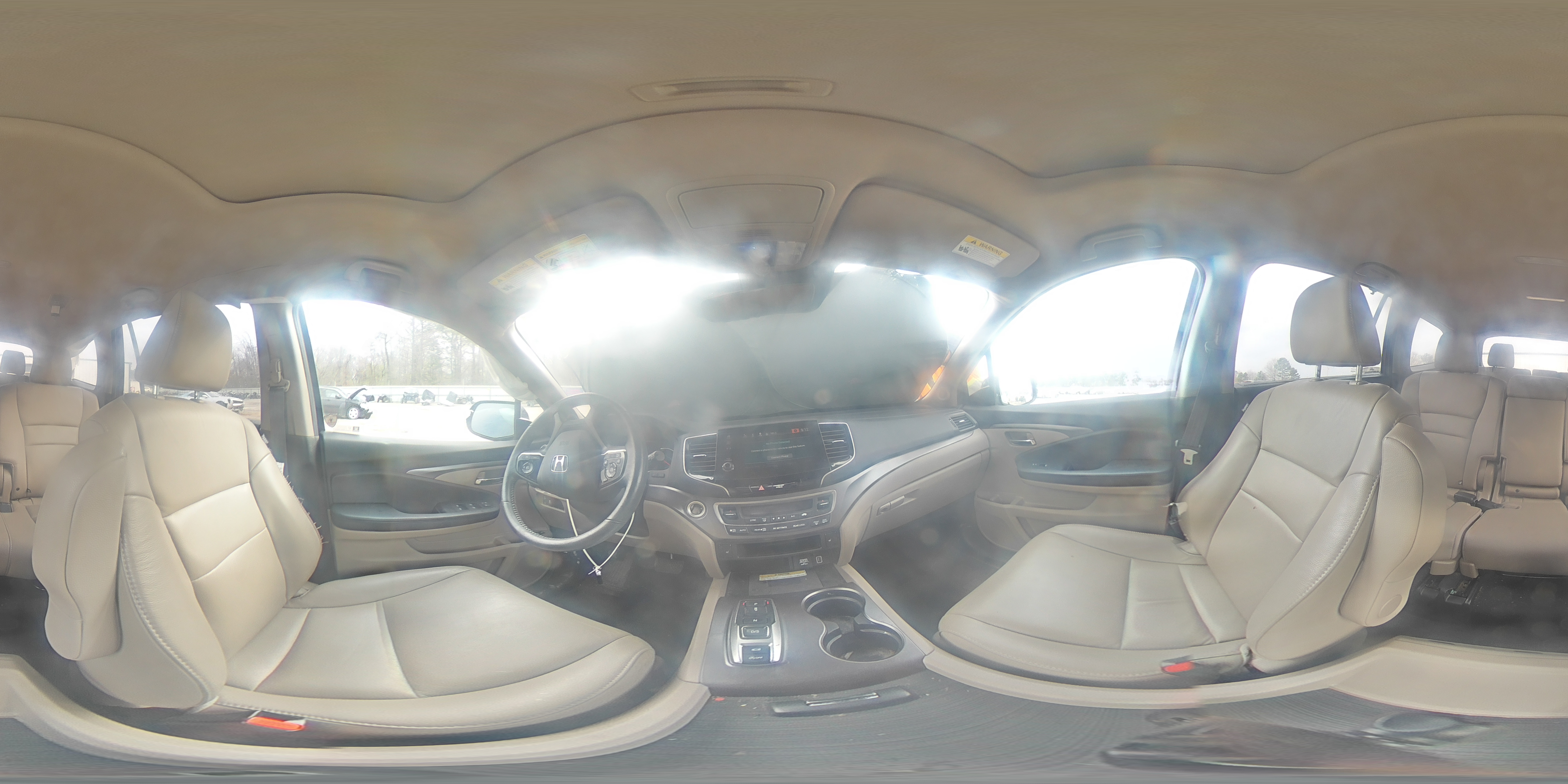 2022 Honda Pilot - Image 16