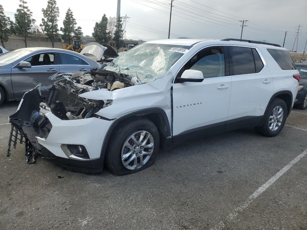 2021 Chevrolet Traverse Lt for Sale in Rancho Cucamonga, CA - Front End