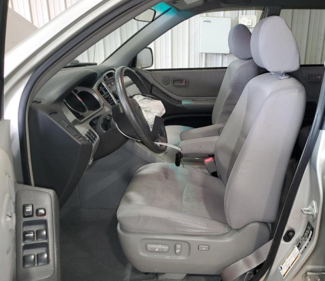 2005 Toyota Highlander - Image 7