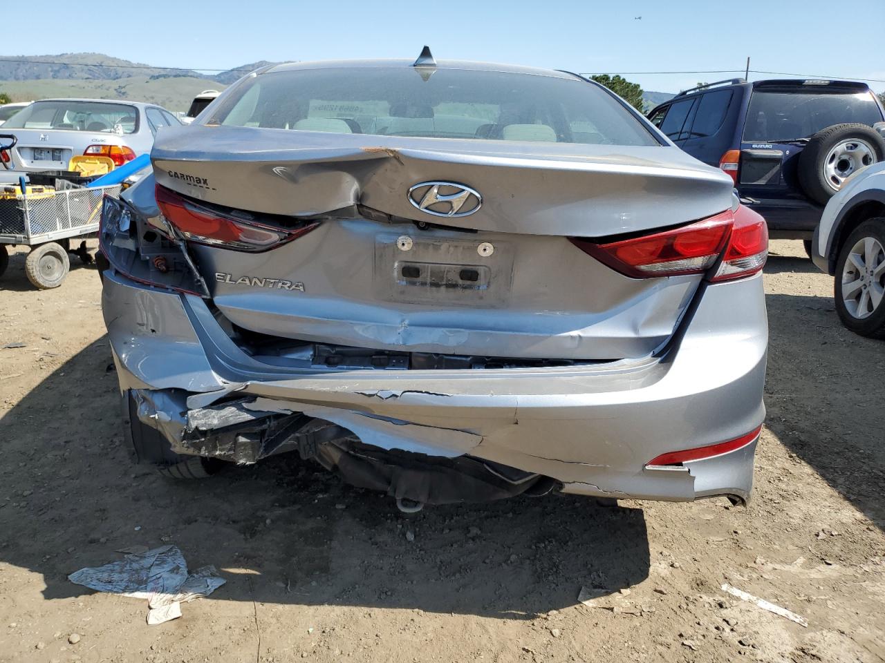2017 Hyundai Elantra - Image 6