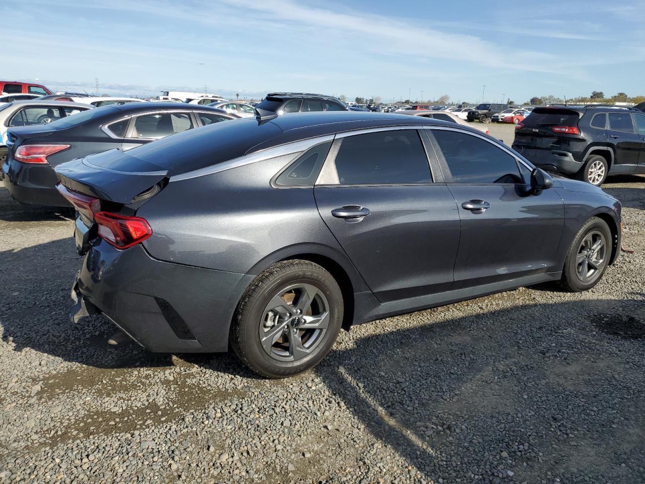 2022 Kia K5 - Image 3