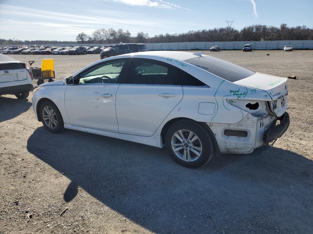 2014 Hyundai Sonata - Image 2