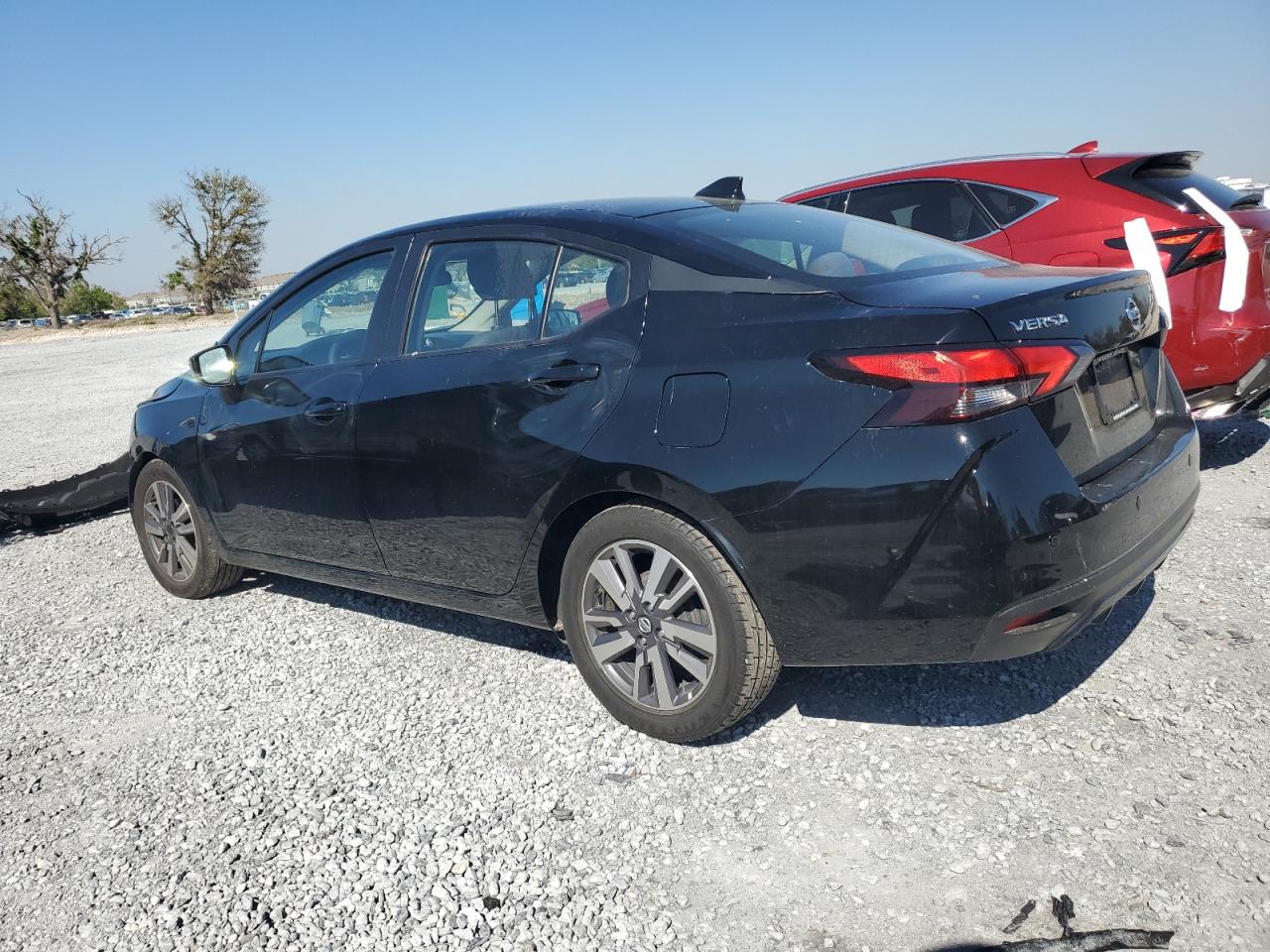 2020 Nissan Versa - Image 2
