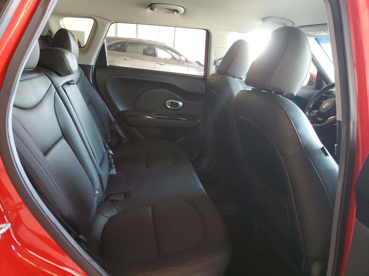 2016 Kia Soul - Image 11