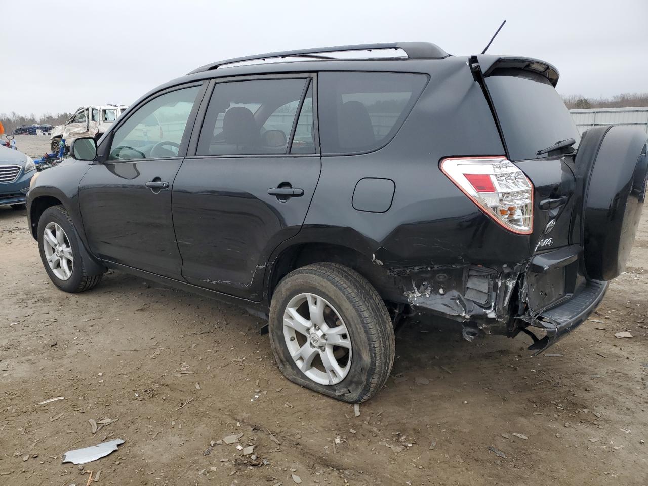 2012 Toyota RAV 4 - Image 2