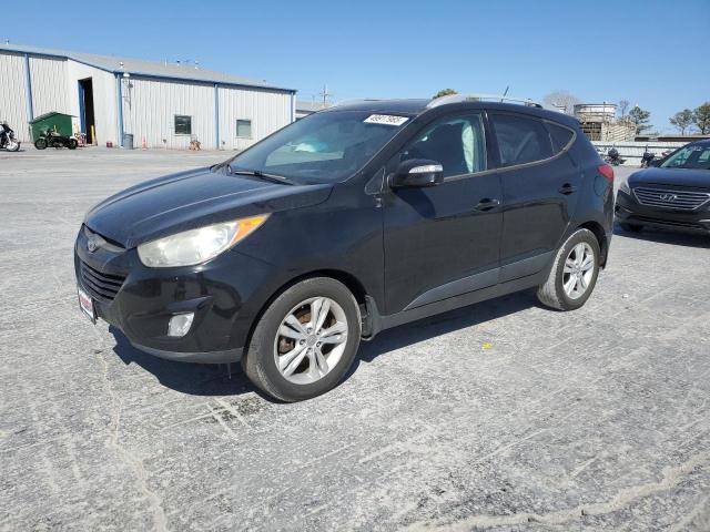 Parquets HYUNDAI TUCSON 2013 Czarny