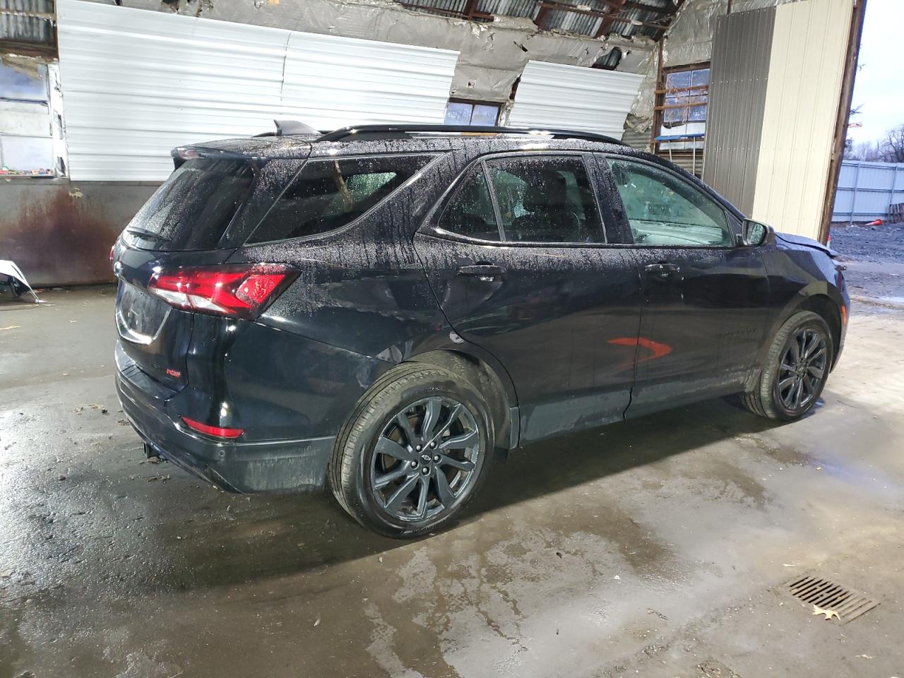 2023 Chevrolet Equinox - Image 3