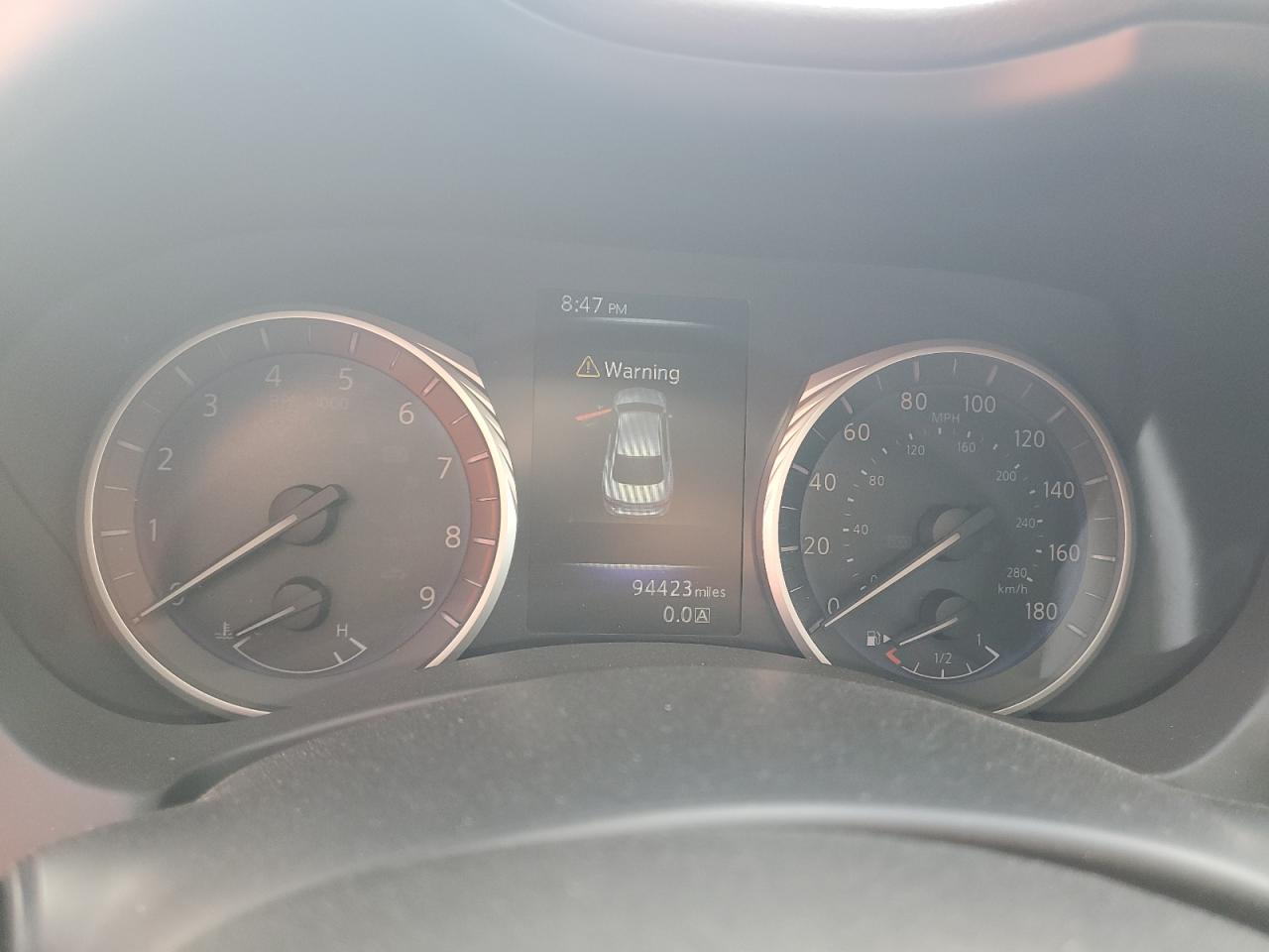 2016 Infiniti Q50 - Image 9