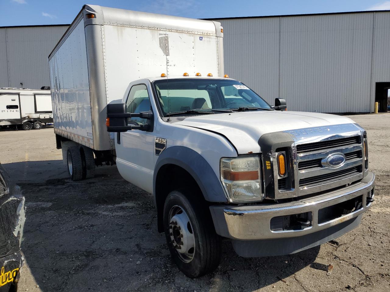2008 Ford F550 - Image 4