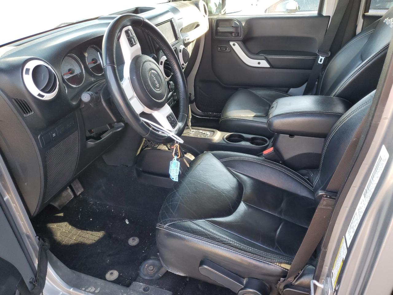 2014 Jeep Wrangler - Image 7