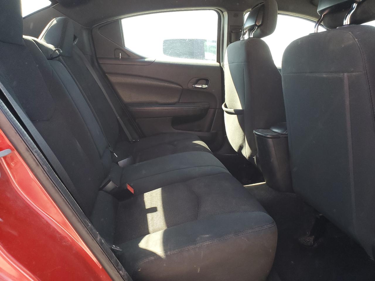 2013 Dodge Avenger - Image 10
