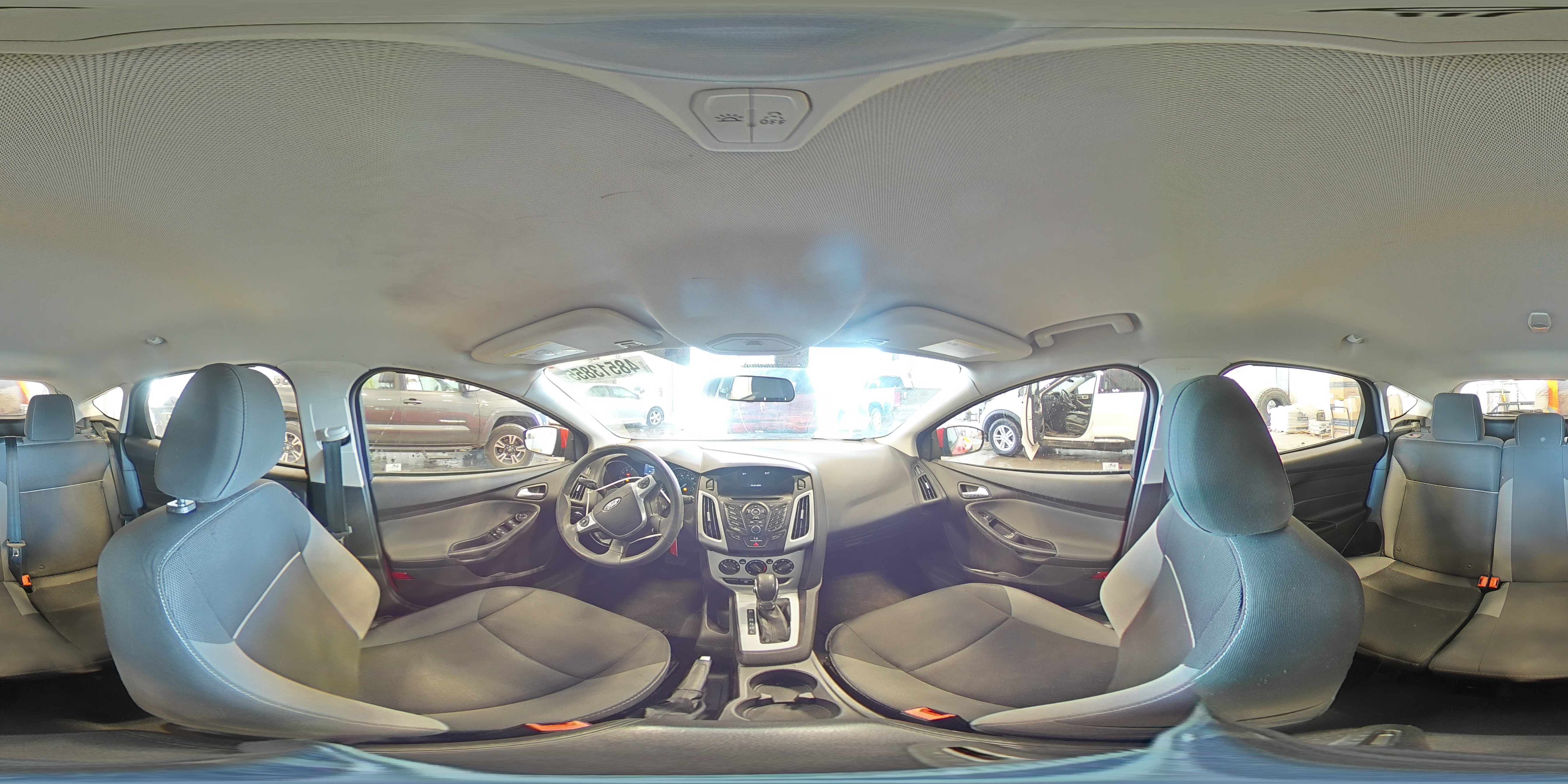 2014 Ford Focus - Image 14