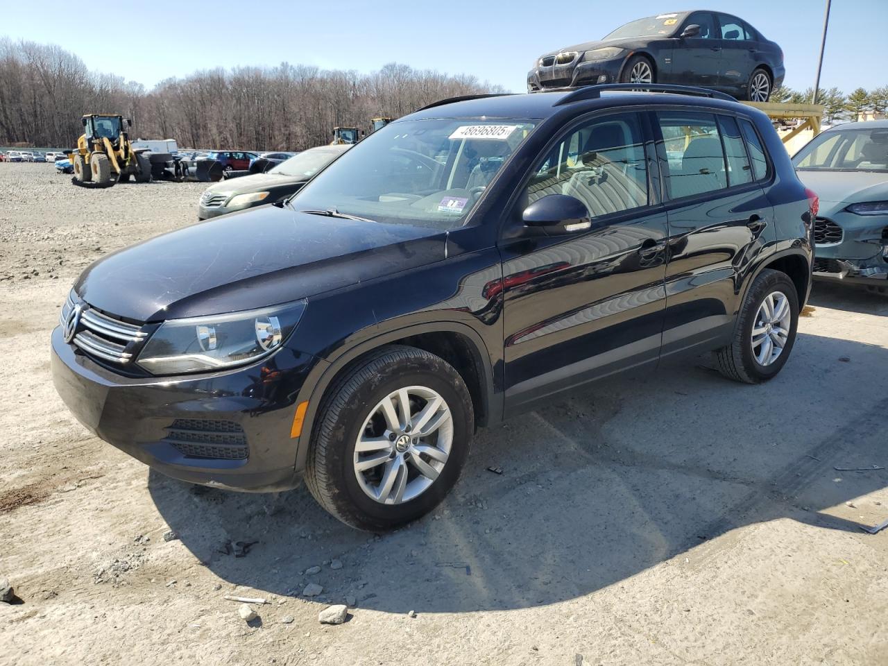 2016 Volkswagen Tiguan - Image 1