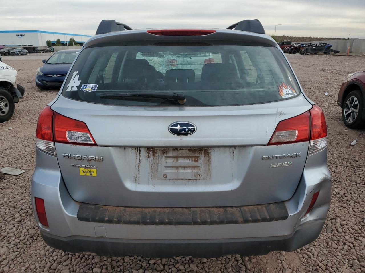 2012 Subaru Outback - Image 6
