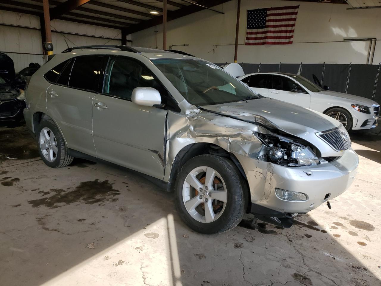 2005 Lexus RX - Image 4
