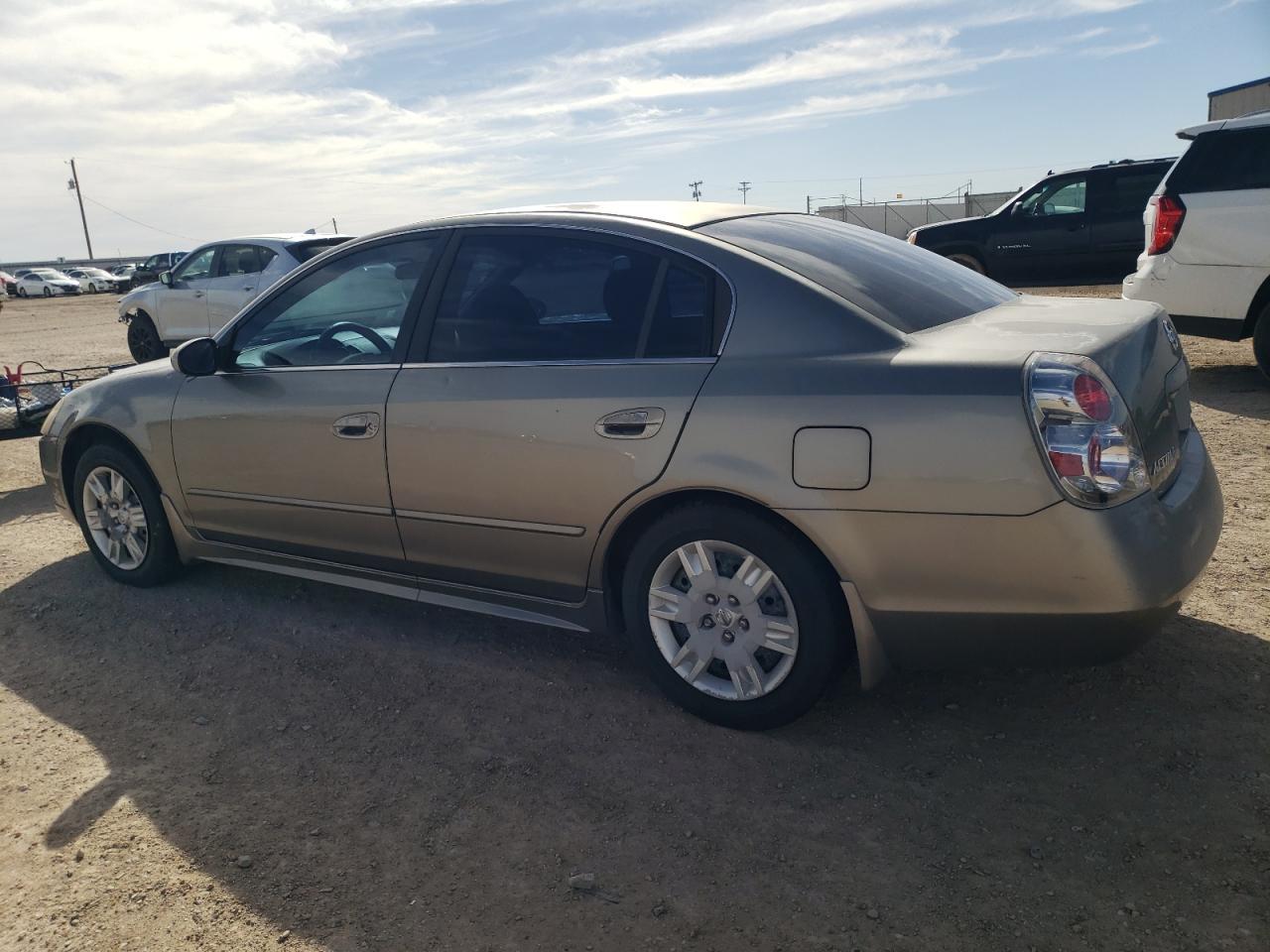 2006 Nissan Altima - Image 2