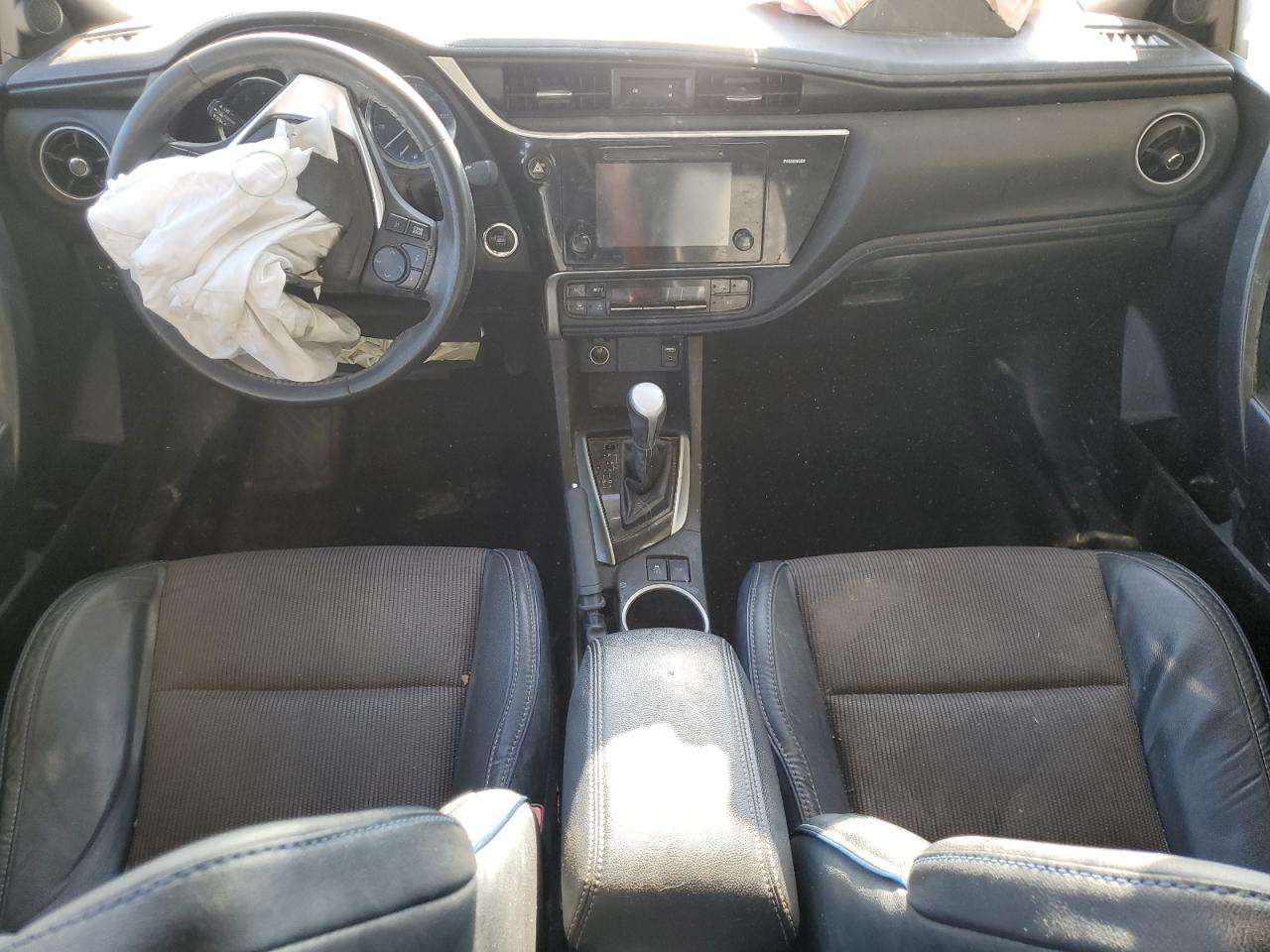 2017 Toyota Corolla L VIN: 5YFBURHE4HP575026 Lot: 50098735