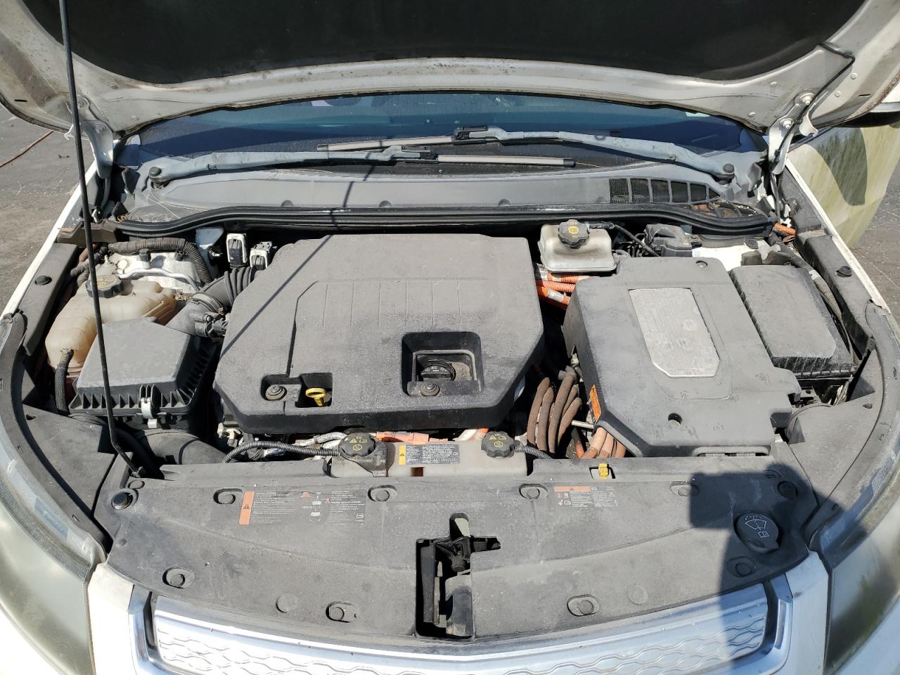2012 Chevrolet Volt - Image 11