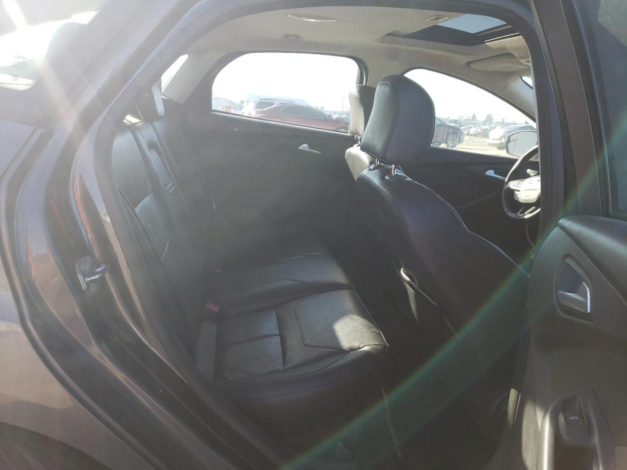 2015 Ford Focus - Image 10