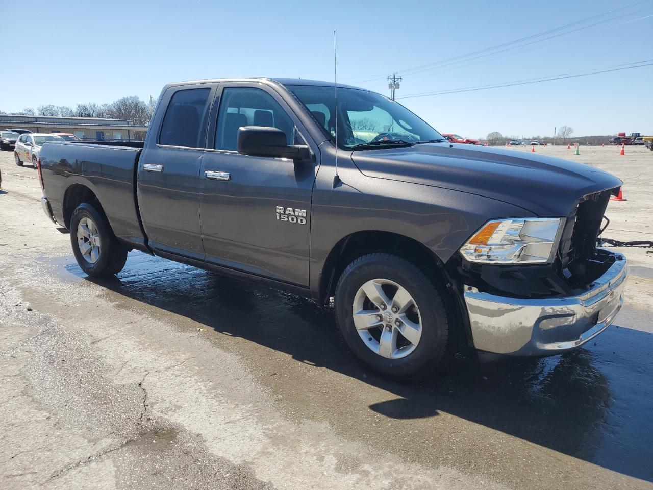 2015 RAM 1500 - Image 4