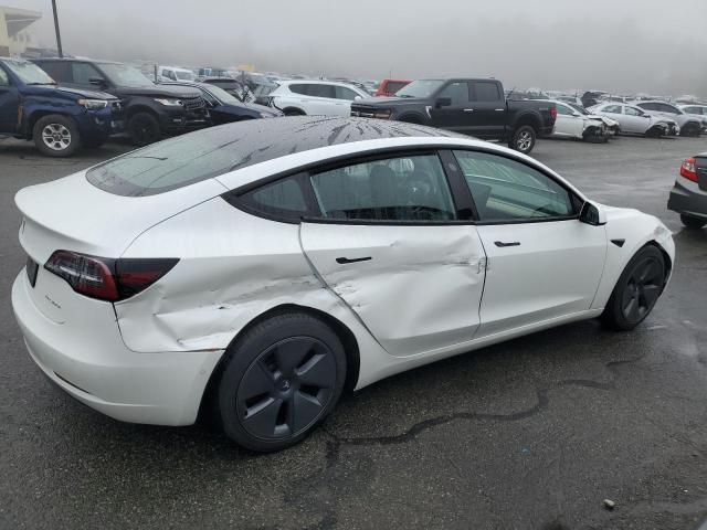  TESLA MODEL 3 2021 Biały