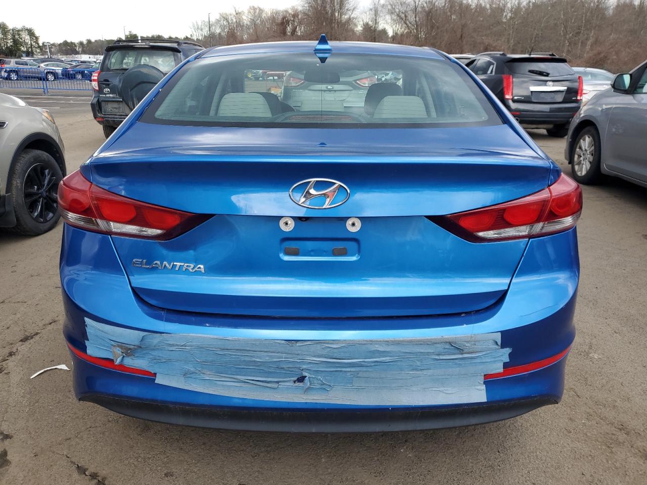 2018 Hyundai Elantra - Image 6