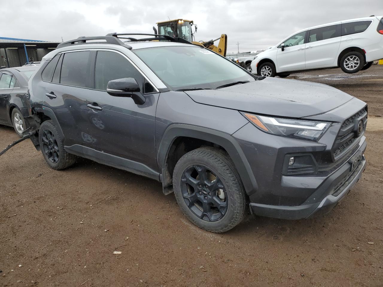 2023 Toyota RAV 4 - Image 4