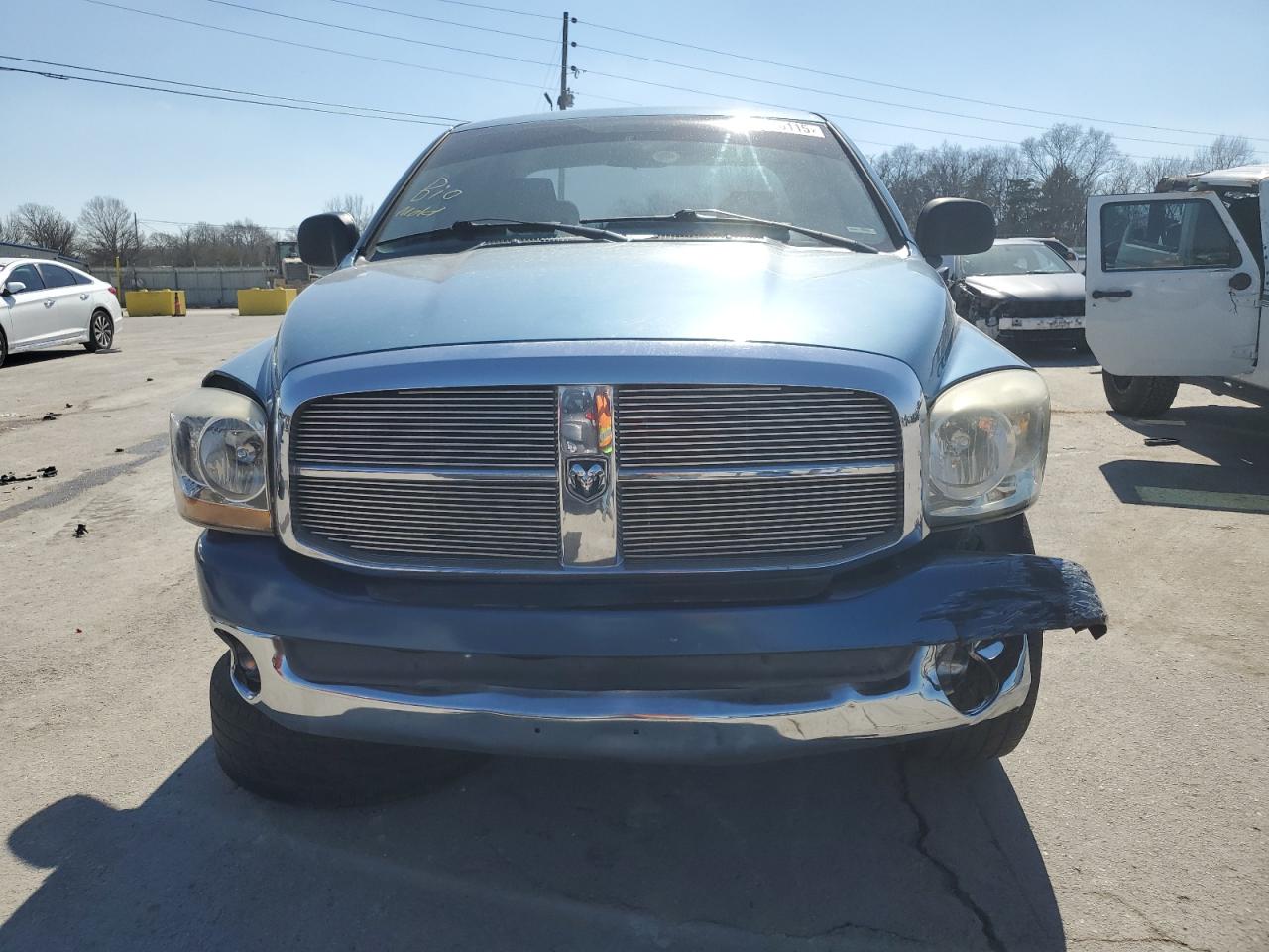 2006 Dodge RAM - Image 5