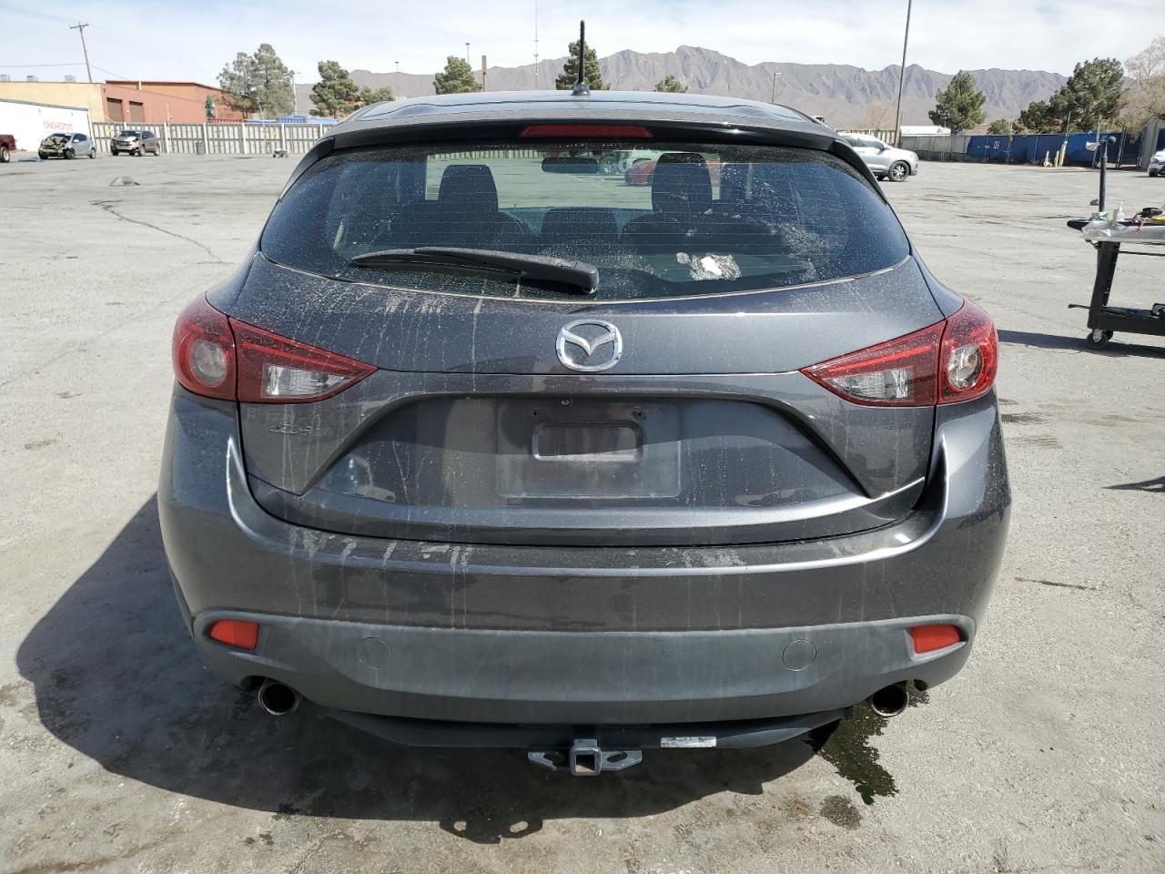 2016 Mazda 3 - Image 6
