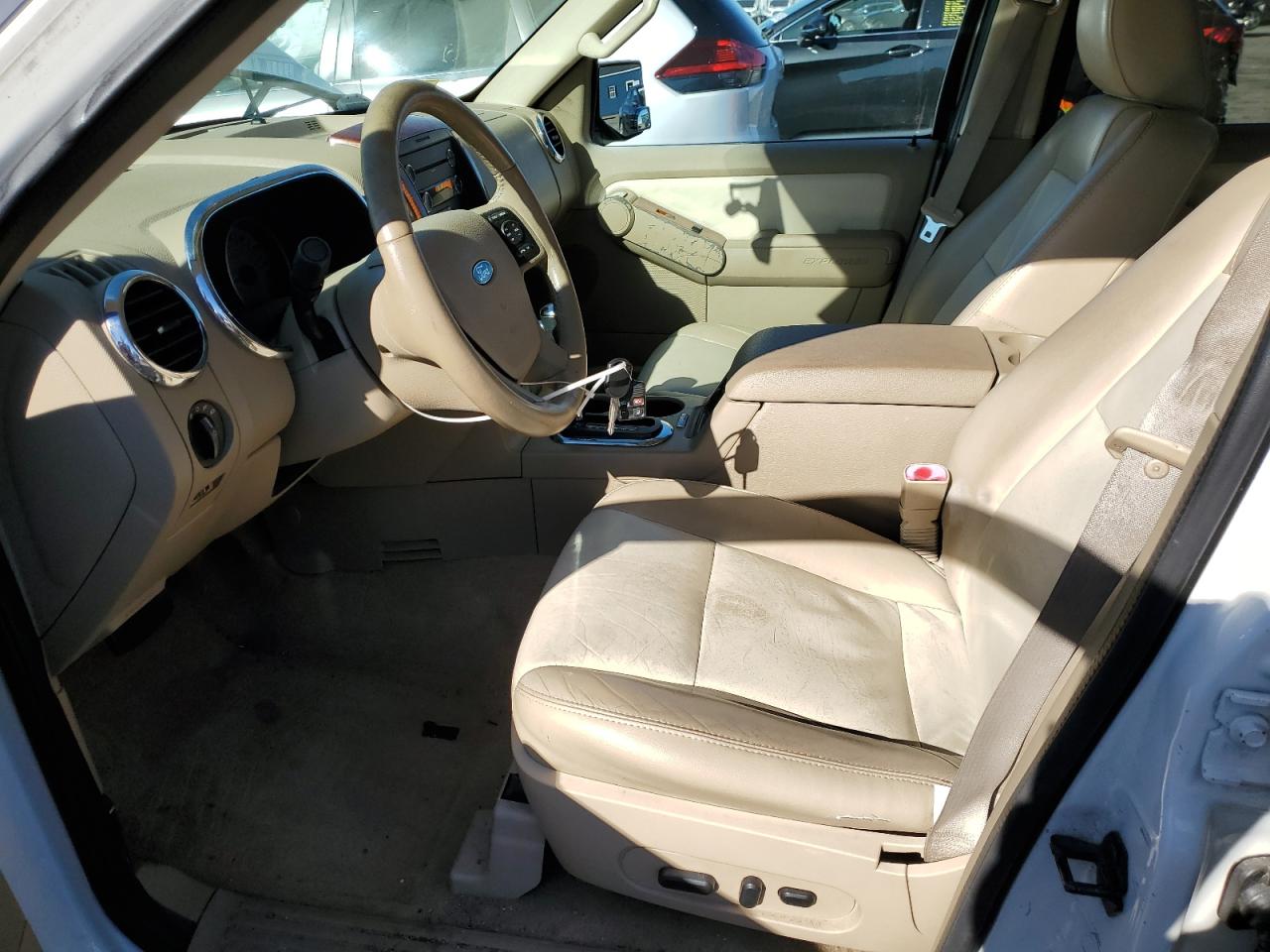 2009 Ford Explorer - Image 7