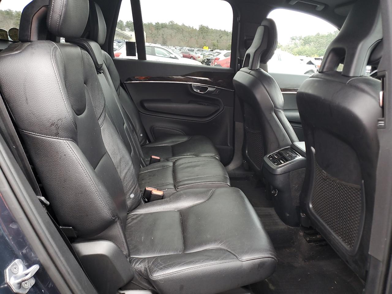 2018 Volvo XC90 - Image 11