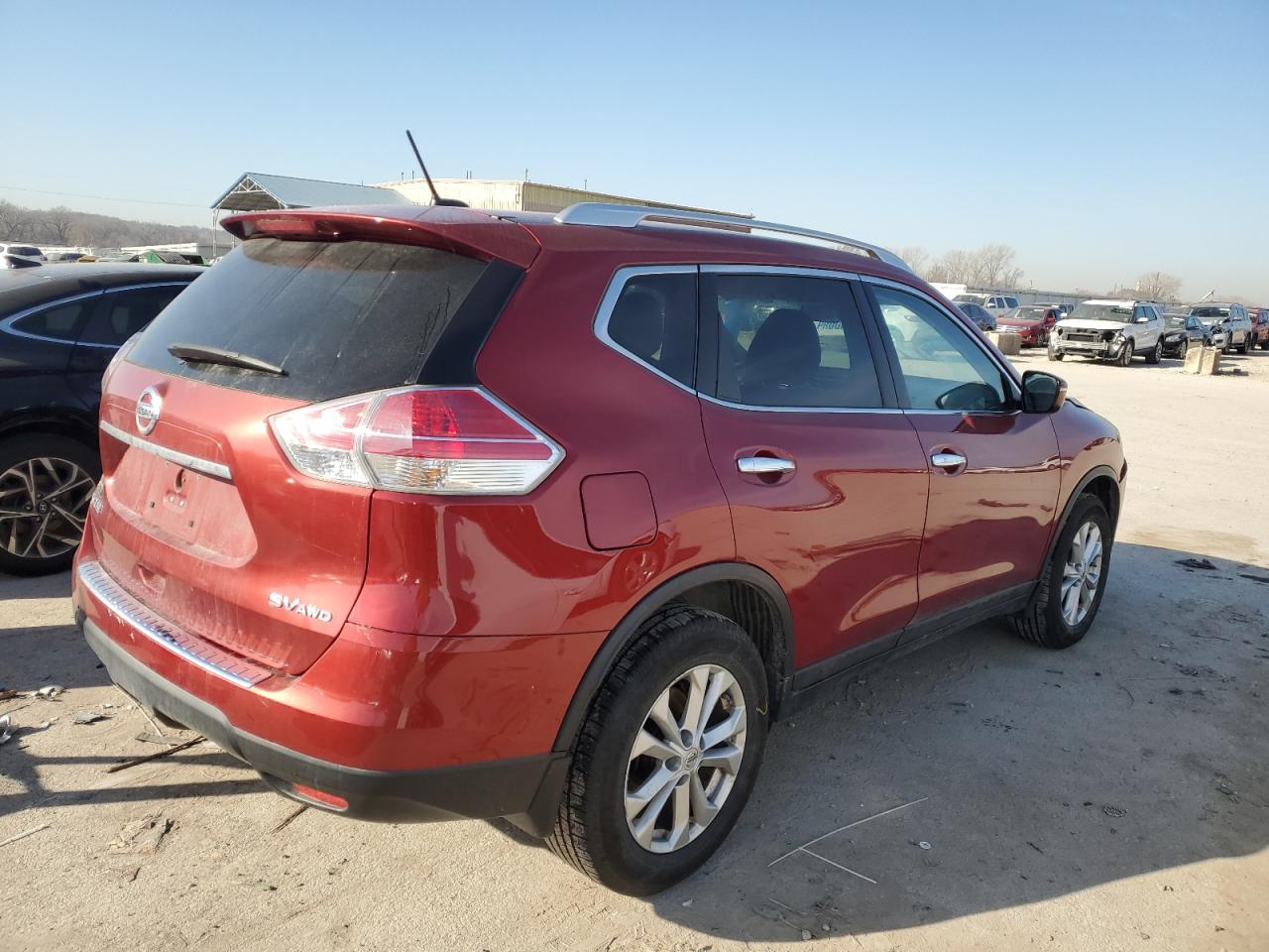 2015 Nissan Rogue - Image 3