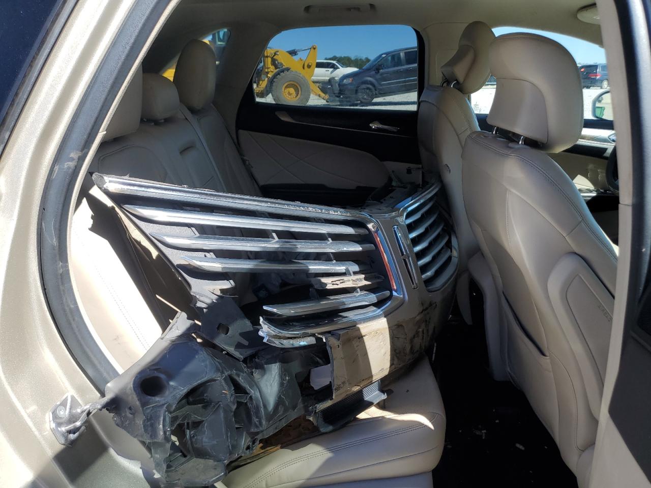 2017 Lincoln MKC - Image 11
